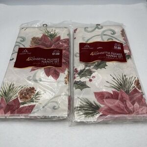 Christmas Holiday Time Poinsettia Filigree Napkin Set * Lot Of 2=8 Total Napkins